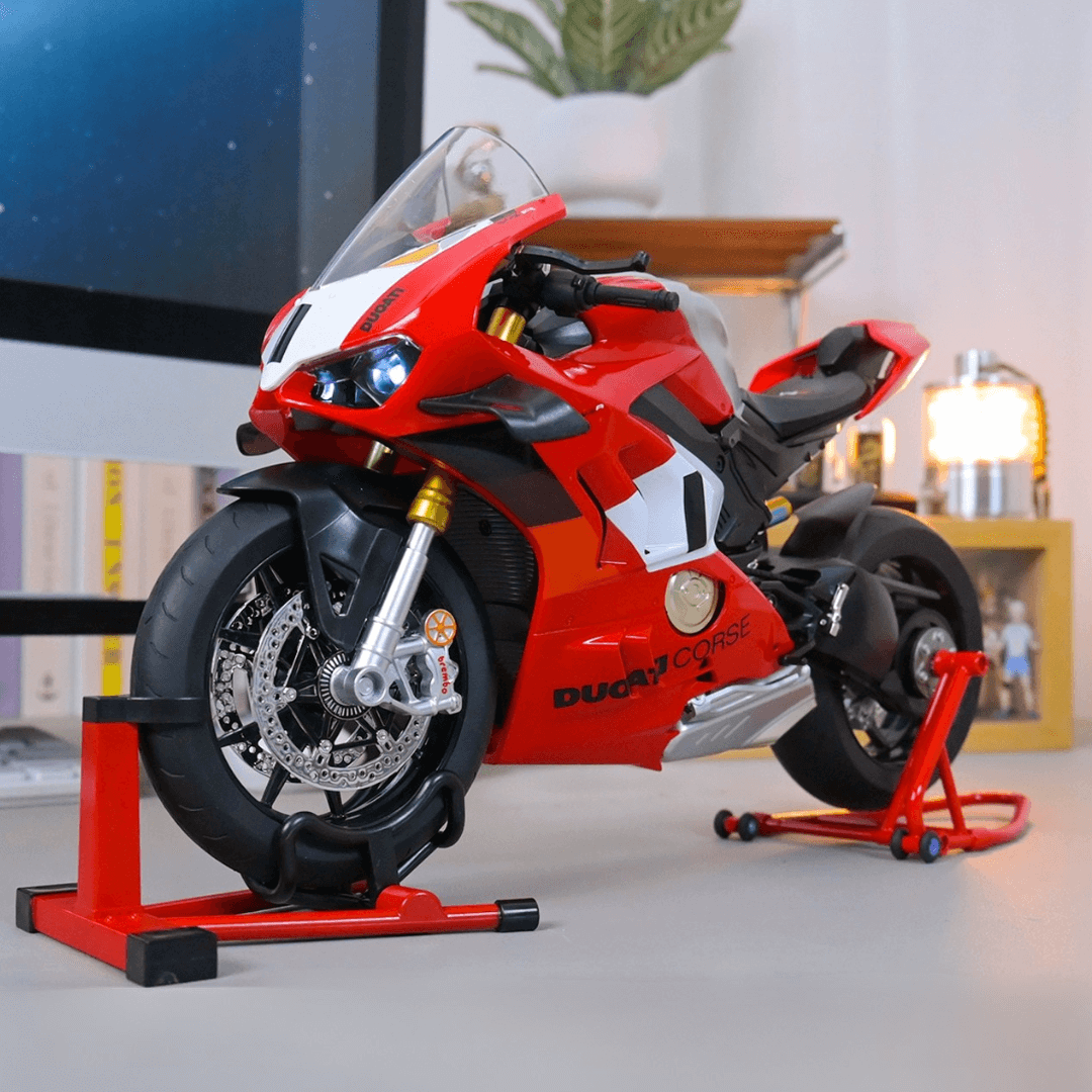 收藏級重機互動模型